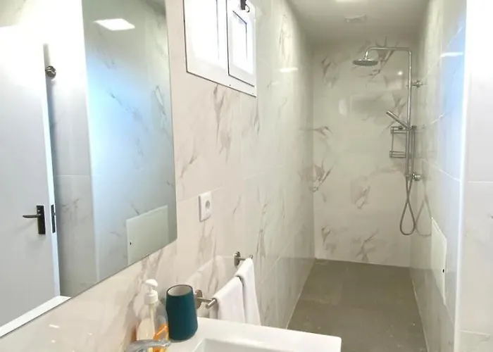 Picturesque Vila Porto Da Cruz