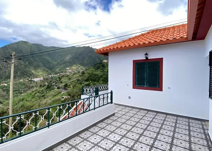 Picturesque Porto Da Cruz